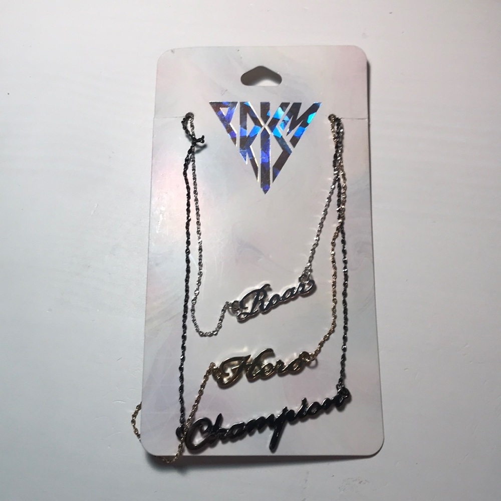Katy Perry necklace set